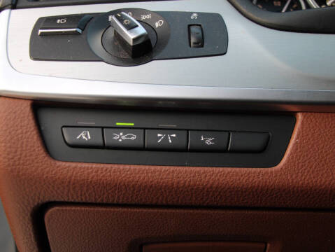 2011 BMW 5 Series 550i xDrive