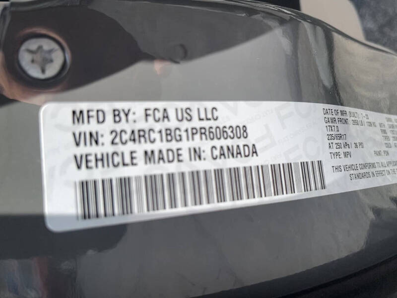 2023 Chrysler Pacifica Touring L