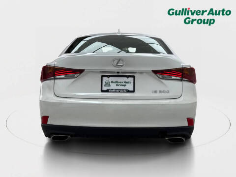 2019 Lexus IS 300