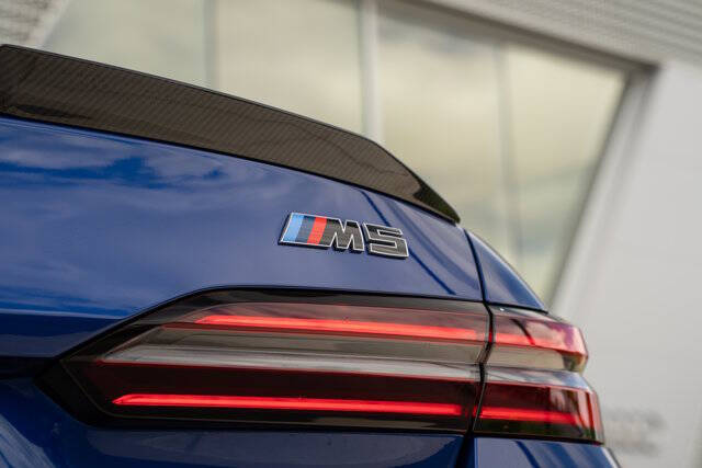 2025 BMW M5