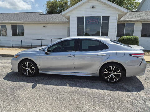 2020 Toyota Camry SE