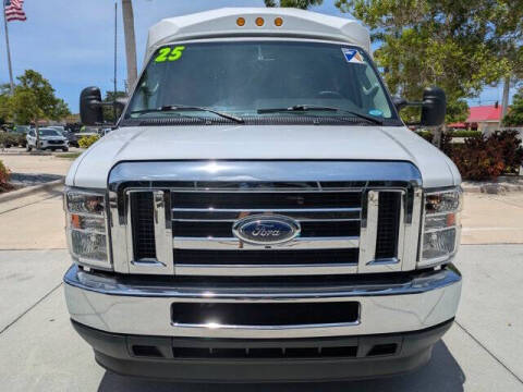 2025 Ford E-Series