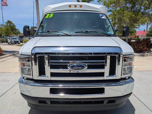 2025 Ford E-Series
