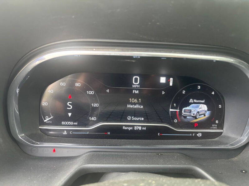 2022 GMC Yukon SLT