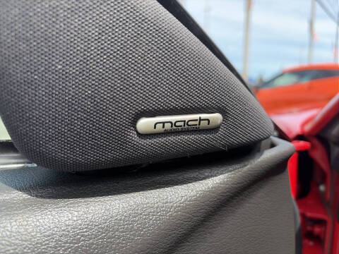 2003 Ford Mustang Mach 1 Premium