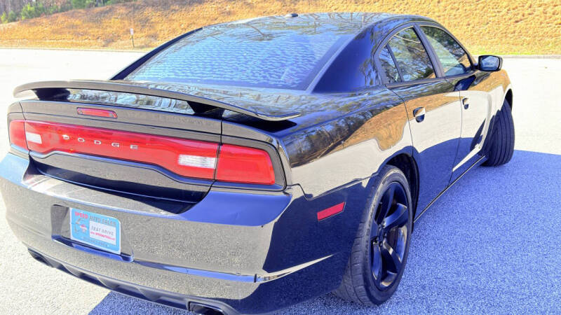 2012 Dodge Charger SXT