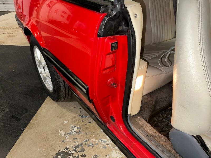 1991 Pontiac Sunbird LE