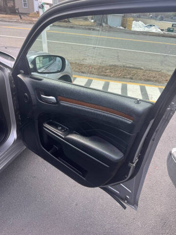 2015 Chrysler 300 C Platinum