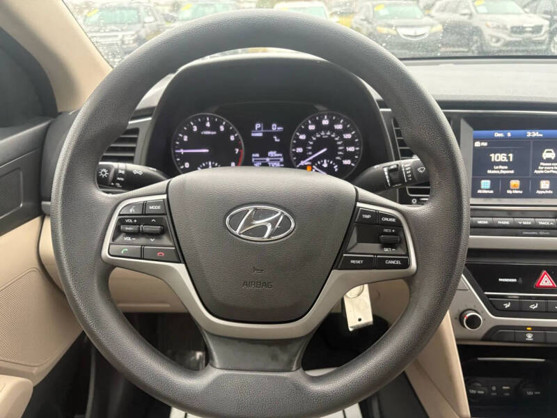 2017 Hyundai Elantra