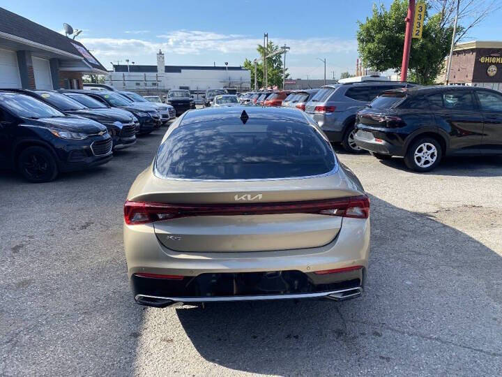 2022 Kia K5 EX