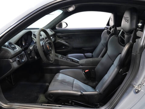 2023 Porsche 718 Cayman GT4 RS