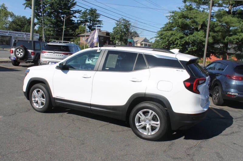 2023 GMC Terrain SLE