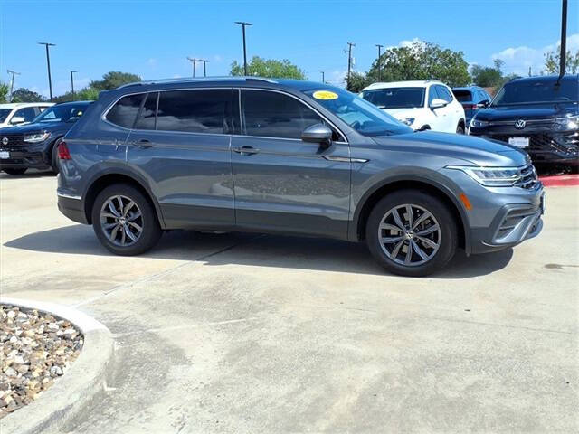 2022 Volkswagen Tiguan SE