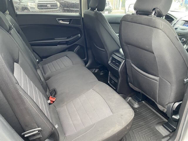 2017 Ford Edge SE