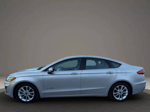 2019 Ford Fusion Hybrid SE