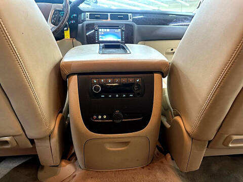 2012 GMC Yukon Denali