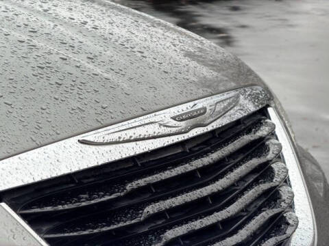 2012 Chrysler 200 Touring