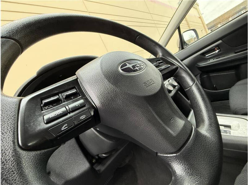 2012 Subaru Impreza 2.0i Premium