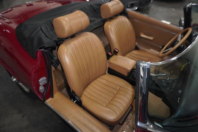 1974 Jaguar E-Type Series lll Roadster V-1