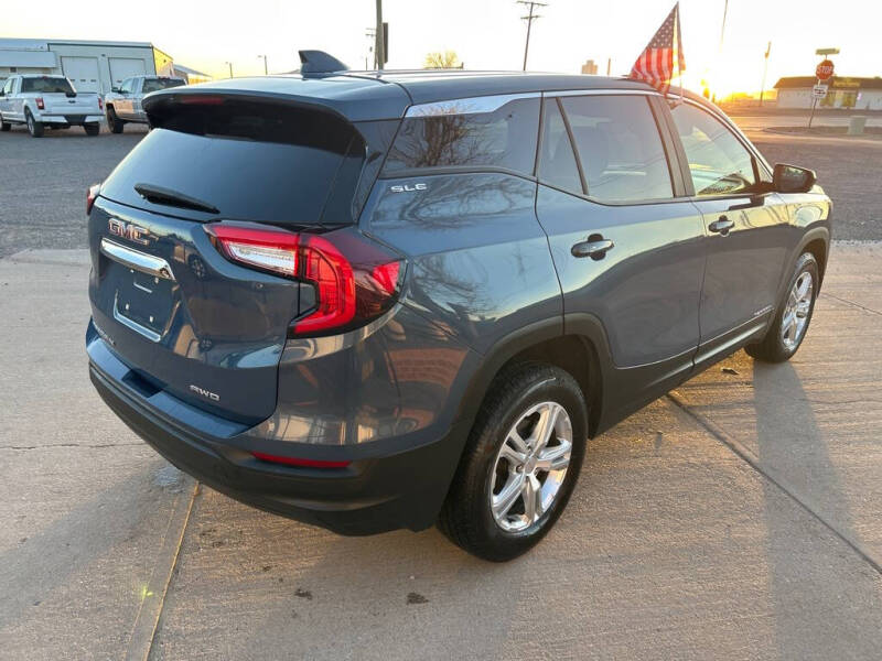 2024 GMC Terrain SLE