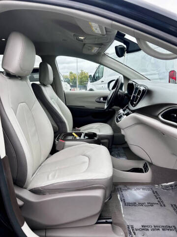 2017 Chrysler Pacifica