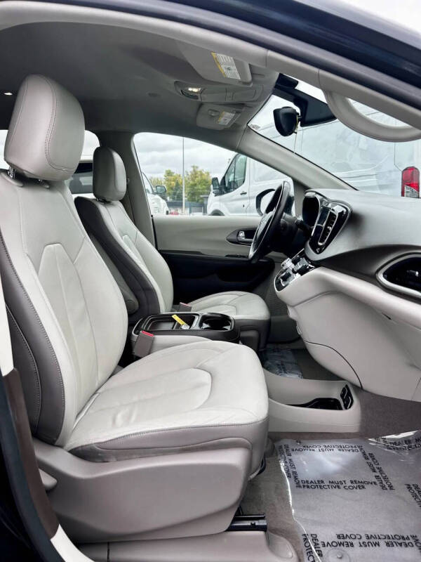 2017 Chrysler Pacifica