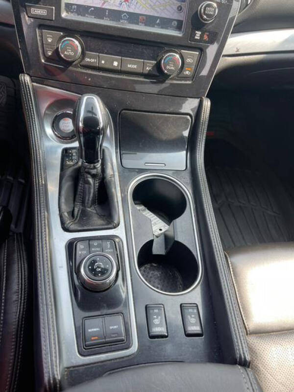 2017 Nissan Maxima