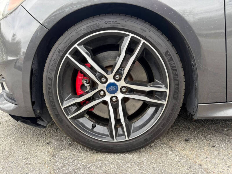 2017 Ford Focus ST