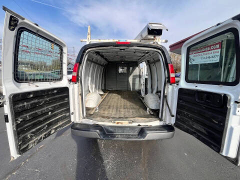 2017 GMC Savana 2500