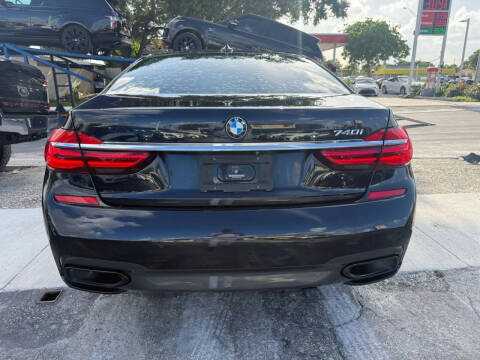 2019 BMW 7 Series 740i