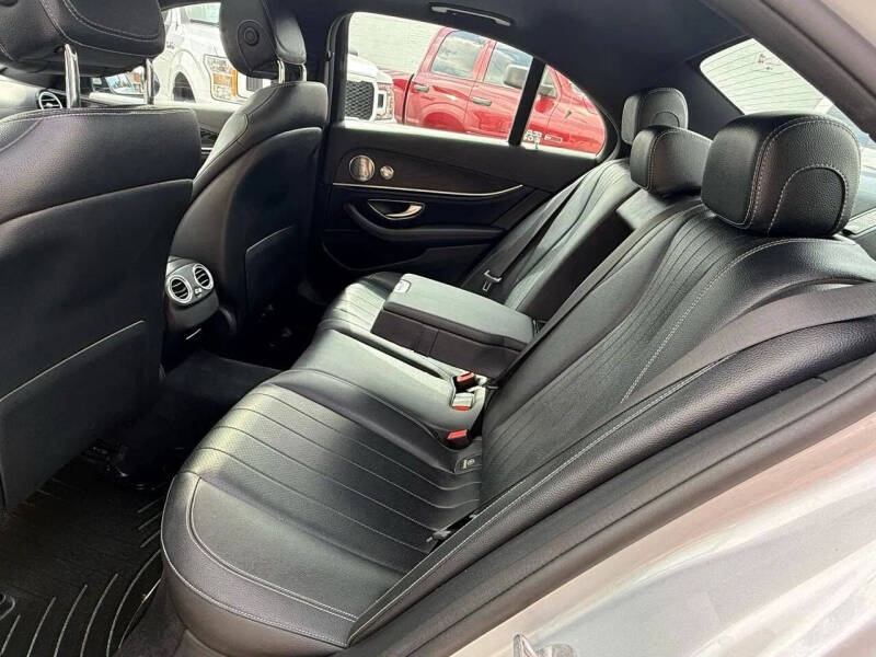 2017 Mercedes-Benz E-Class E 300 4MATIC