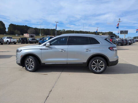 2022 Lincoln Nautilus Standard