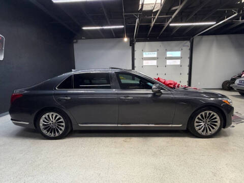 2018 Genesis G90