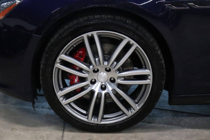 2016 Maserati Ghibli S