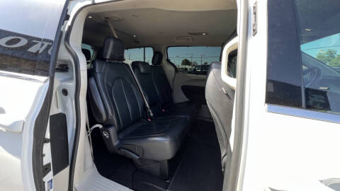 2018 Chrysler Pacifica Touring L