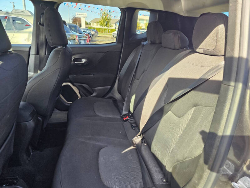 2016 Jeep Renegade Latitude