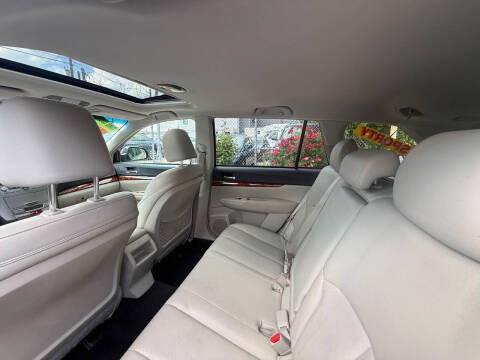 2010 Subaru Outback 2.5i Limited