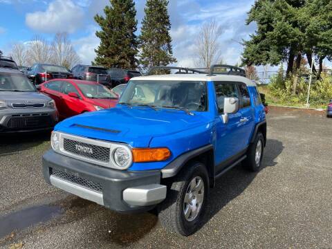 2007 Toyota FJ Cruiser for sale at King Crown Auto Sales LLC in Federal Way WA