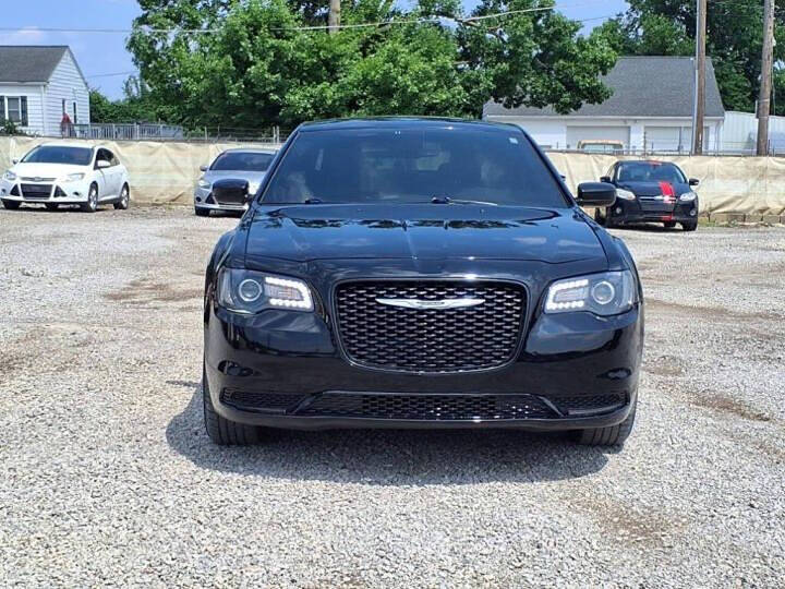 2019 Chrysler 300 S