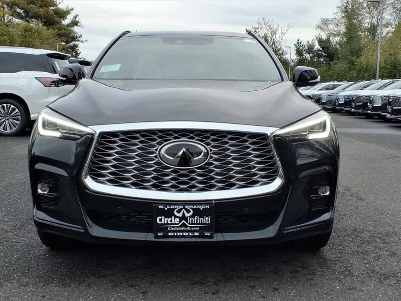 2025 Infiniti QX55 Essential