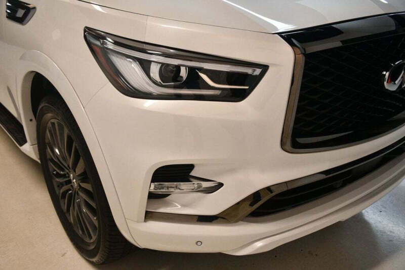 2024 Infiniti QX80 Premium Select