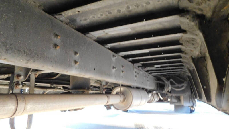 2013 Freightliner B2 Chassis