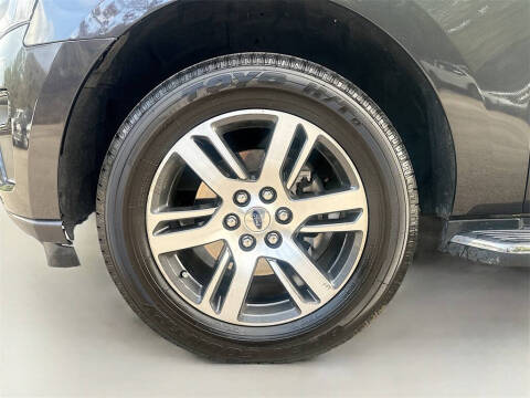 2023 Ford Expedition MAX XLT