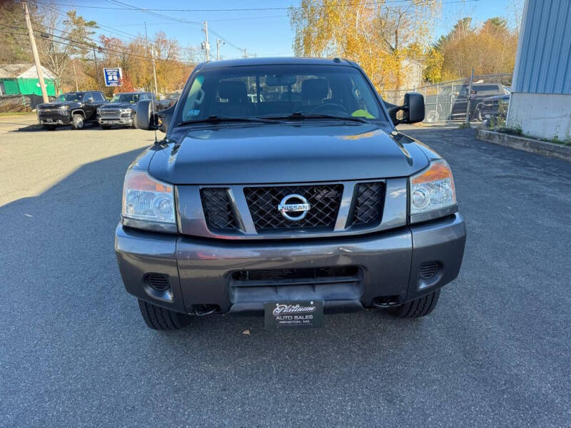 2012 Nissan Titan SV