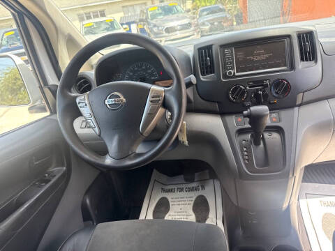 2020 Nissan NV200