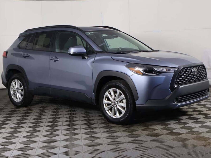 2024 Toyota Corolla Cross LE