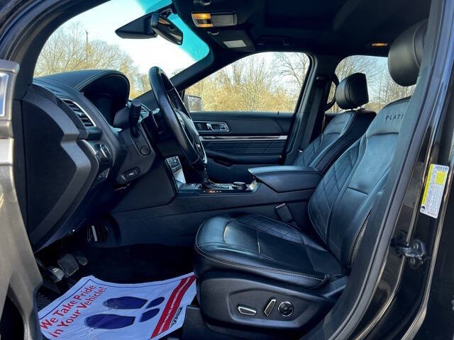 2017 Ford Explorer Platinum