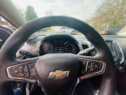 2017 Chevrolet Cruze LT Auto