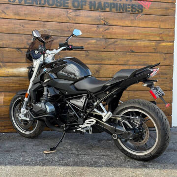 2022 BMW R 1250 R
