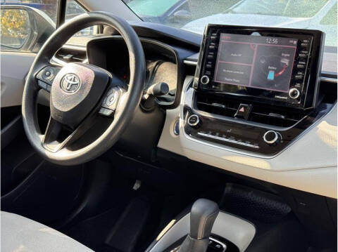 2022 Toyota Corolla Hybrid LE